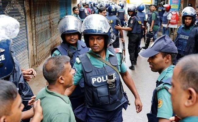 Briton Arrested Over Deadly Bangladesh Cafe Siege