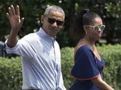 Obamas Head To Martha's Vineyard For Summer Vacation