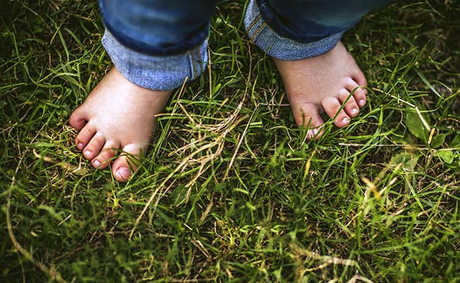 Police Say Barefoot Child Was Forced Outside On 110-Degree Day As Punishment