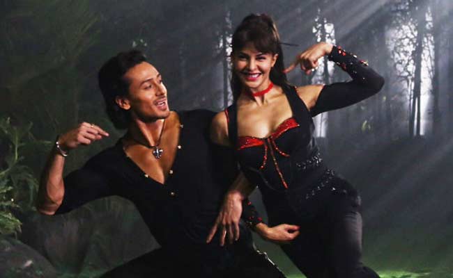 टाइगर श्रॉफ नहीं नाना पाटेकर की वजह से 'बीट पे बूटी' का यह वीडियो फेसबुक पर ट्रेंड कर रहा है