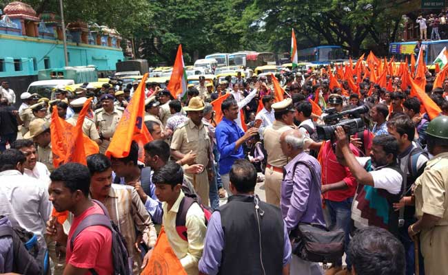 बेंगलुरु : एमनेस्टी इंटरनेशनल ने कश्मीर की आजादी के कथित नारे से जुड़ा वीडियो पुलिस को सौंपा