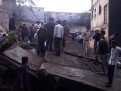 महाराष्ट्र के भिवंडी में दो-मंजिला इमारत गिरने से आठ लोगों की मौत