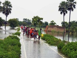 बिहार में बाढ़ की चेतावनी, गंगा और सहायक नदियां खतरे के निशान से ऊपर बिहार में बाढ़ की चेतावनी, गंगा और सहायक नदियां खतरे के निशान से ऊपर