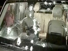 बीजेपी नेता बृजपाल तेवतिया पर हमले के मामले में महिला कॉन्स्टेबल समेत छह हिरासत में बीजेपी नेता बृजपाल तेवतिया पर हमले के मामले में महिला कॉन्स्टेबल समेत छह हिरासत में