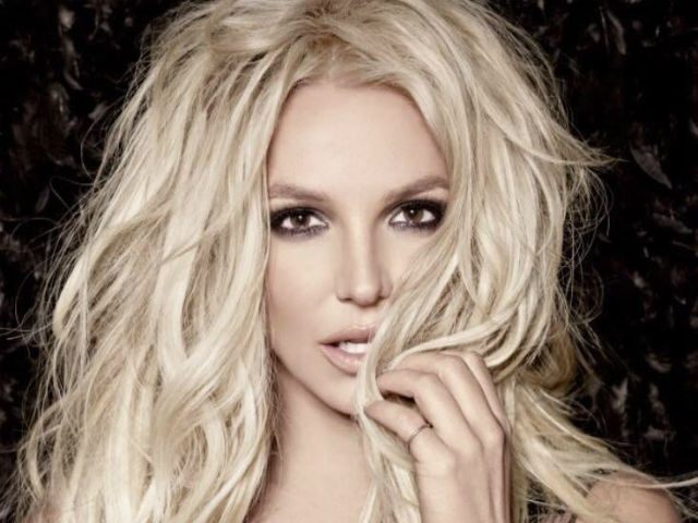 Britney Spears 'Almost Drowned' in Hawaii