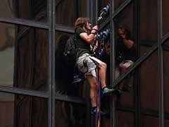 Man Scales Part Of Trump Tower In New York City Using Suction Cups