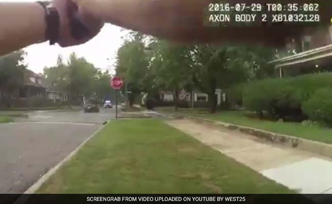 Video Of Fatal Shooting Shows Chicago Officers Firing At Car