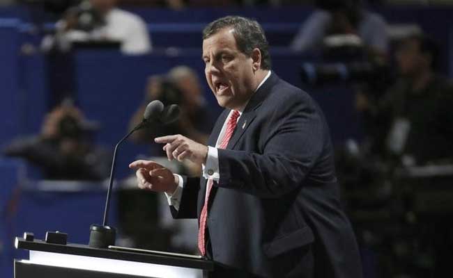 Donald Trump Ally Chris Christie Calls Criticisms Of Muslim Soldier's Family 'Inappropriate'