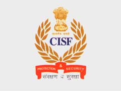 आठ निजी कंपनियों को सीआईएसएफ की सुरक्षा देकर सरकार ने कमाए 100 करोड़ रुपये