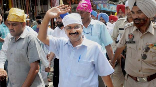 Delhi's CM Arvind Kejriwal Reaches Dharamsala for Vipassana Course