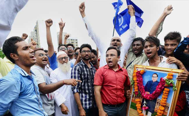 BMW कार दलितों को नहीं कुचलती है प्रधानमंत्री जी...