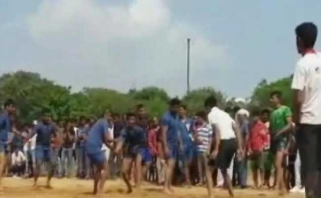 प्राइम टाइम इंट्रो : दलित कबड्डी टीम की जीत गले नहीं उतरी