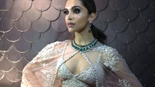 Happy Birthday Deepika Padukone: Giving Us Serious Fitness Goals Even at 31