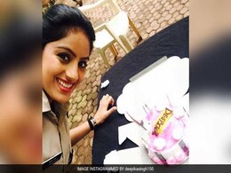 ऐसा है 'दीया और बाती हम' की आईपीएस संध्या राठी, यानी दीपिका सिंह का असली रूप... ऐसा है 'दीया और बाती हम' की आईपीएस संध्या राठी, यानी दीपिका सिंह का असली रूप...