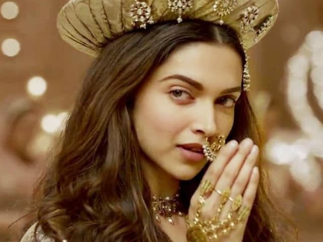 Deepika Padukone's Fat Padmavati Fee Makes Her Highest-Paid Actress