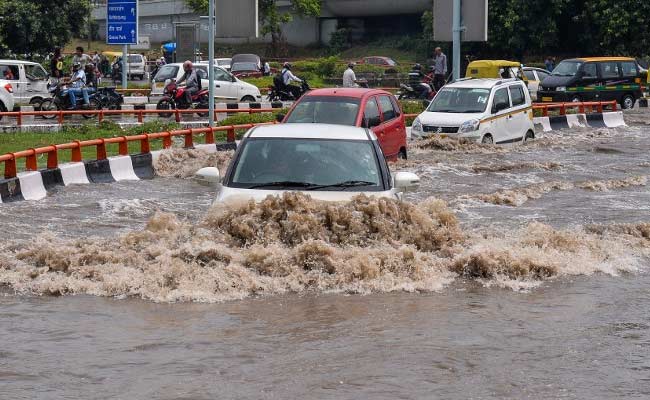 Delhi And Gurgaon Locked Down By Rain And Monster Jams