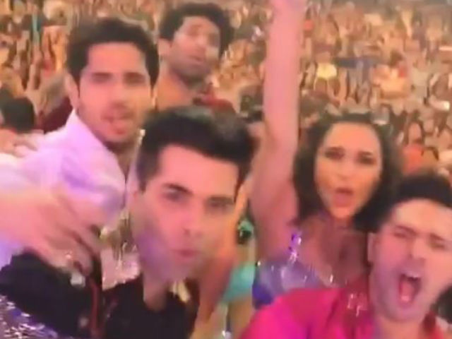 Watch How Katrina, Varun Slayed it at the First Dream Team Show