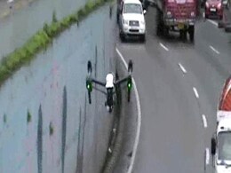 Drones Monitor Traffic On Mumbai-Pune Expressway Called A 'Death Trap' Drones Monitor Traffic On Mumbai-Pune Expressway Called A 'Death Trap'