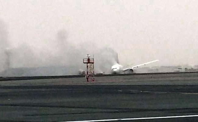 Emirates Pilot Announced Crash Landing In Dubai