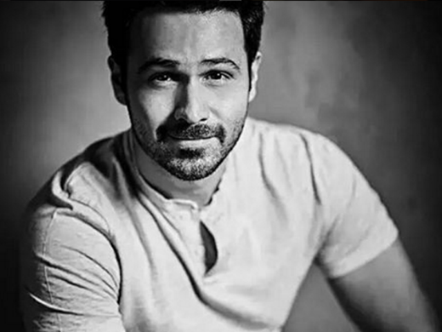 First Look: Emraan Hashmi Looks Fierce as Army Officer <i>Captain Nawab</i>