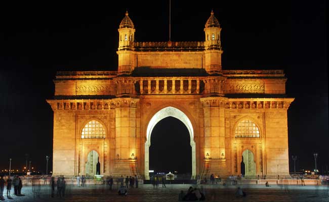 3 Men Allege Harassment By Police At Gateway Of India In Mumbai