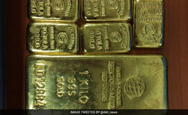 Gold Worth Rs 47 Lakh Found Hidden Under Seat In Air India Plane