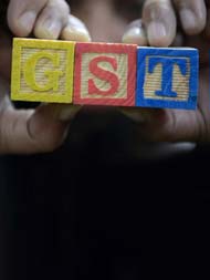 GST के नियमों को ही जीएसटी से बचने के तरीके के रूप में व्‍यापारी कर रहे इस्‍तेमाल
