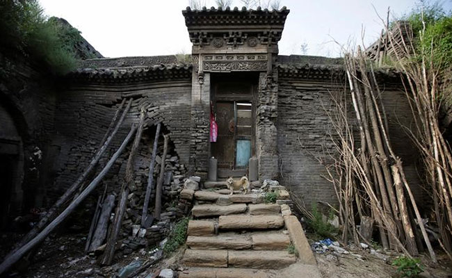 Undermining China: Towns Sink After Mines Close