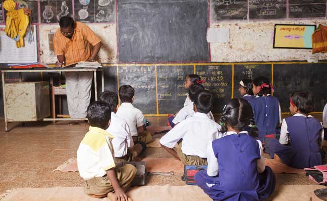 70% Of Class VI Government School Students Can't Read A Paragraph: Survey