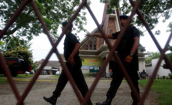 Indonesian Priest Injured In Church Attack