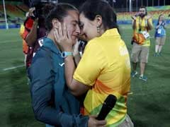 Olympic Women's Rugby Player Gets Engaged To Girlfriend On The Field