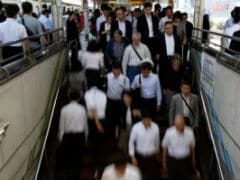India's Services Sector Slump Eases In September, But Job Losses Rise: Survey