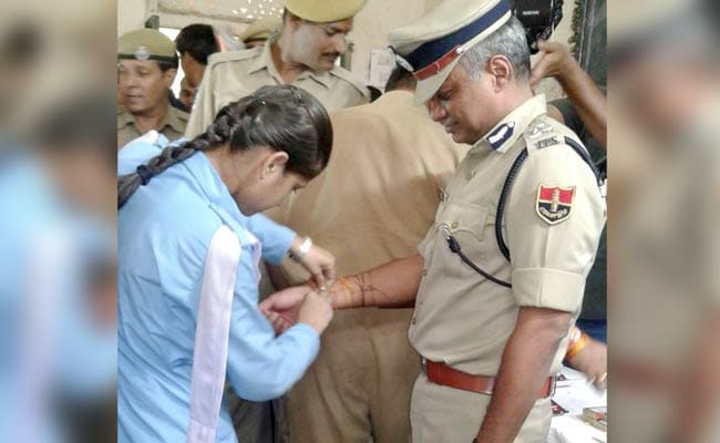 On Rakhi, Jaipur Police Pledge To Protect City's Women