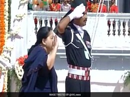 Jayalalithaa Announces Hike In Pension To Freedom Fighters Jayalalithaa Announces Hike In Pension To Freedom Fighters