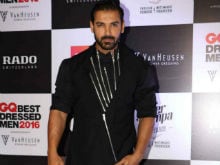 John Abraham is Not Doing a Cameo in <I>M S Dhoni - The Untold Story</i>