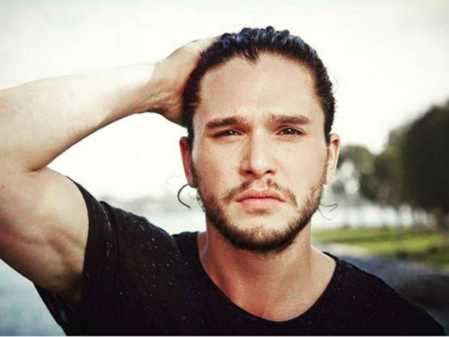 Kit Harington: Jon Snow is One of The Safest on <i>Game of Thrones</i>