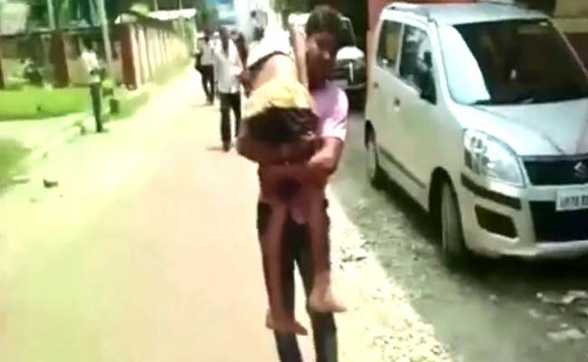 12-Year-Old Died On Father's Shoulder As He Ran From Doctor To Doctor in Kanpur