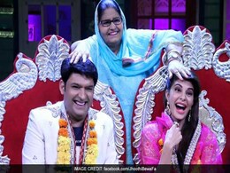 कपिल शर्मा ने जैकलीन फर्नांडिस के साथ रचाई शादी, मां ने भी दिया आशीर्वाद! कपिल शर्मा ने जैकलीन फर्नांडिस के साथ रचाई शादी, मां ने भी दिया आशीर्वाद!