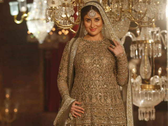 Kareena and Baby Bump on the Ramp. 'Emotional Moment,' Said Actress