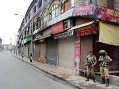 कश्मीर में कर्फ्यू में ढील के बावजूद अलगाववादियों का बंद जारी