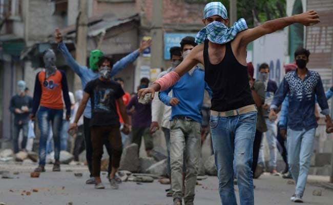 Kashmiri Separatists Used Money From Pakistan To Pay Stone-Throwers, Court Told