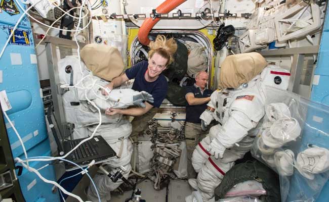 US Astronauts Prepare Spacewalk To Install New Docking Port