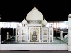 This Taj Mahal Is Made Of 280,000 Lego Bricks. Behold Its Glory