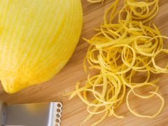 Don't Throw Away Lemon Peels! Try Reddit User's Handy Cooking Trick
