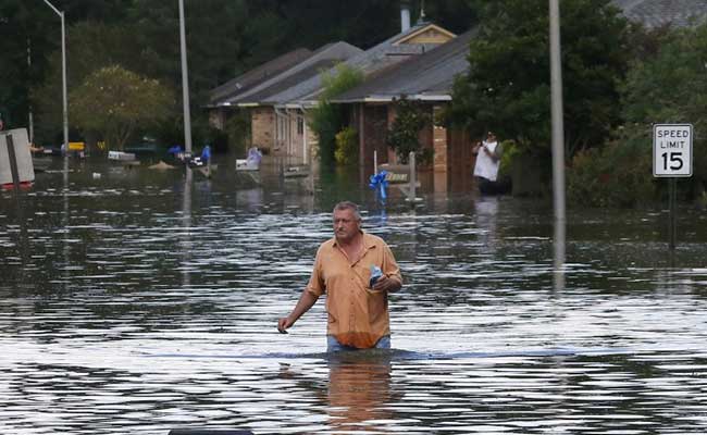Mobile Homes Returning To Louisiana After Deadly Flooding