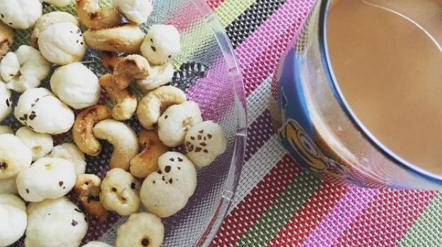 Weight Loss Diet: 5 Zero-Oil Snacks To Pair With Your Evening Tea Weight Loss Diet: 5 Zero-Oil Snacks To Pair With Your Evening Tea