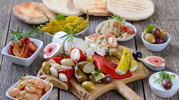 Heart Disease Patient? Reduce Risk With Mediterranean Diet