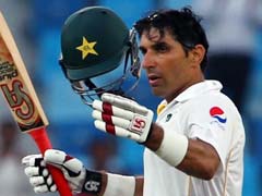 एक अलबेला 'बुज़ुर्ग' कप्तान, जिसने पाकिस्तान क्रिकेट को पहुंचाया नई ऊंचाइयों पर