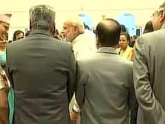 PM Modi, T S Thakur Display Bonhomie At President's 'At Home'