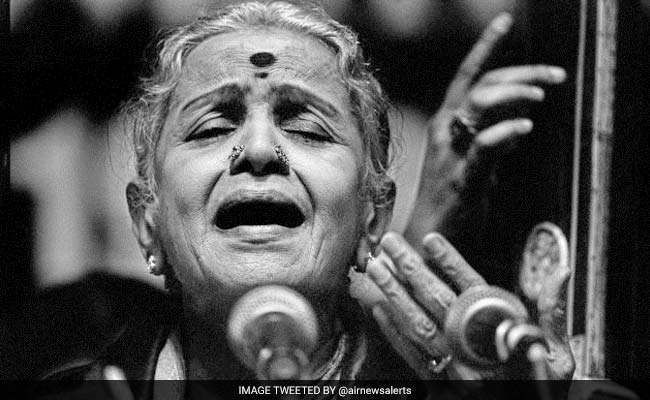 UN To Issue Stamp To Mark MS Subbulakshmi's Birth Centenary